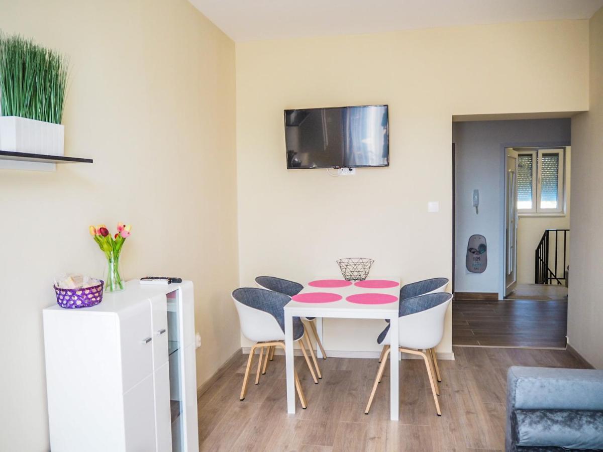 Holiday Apartmanhaz Harkan Exterior foto