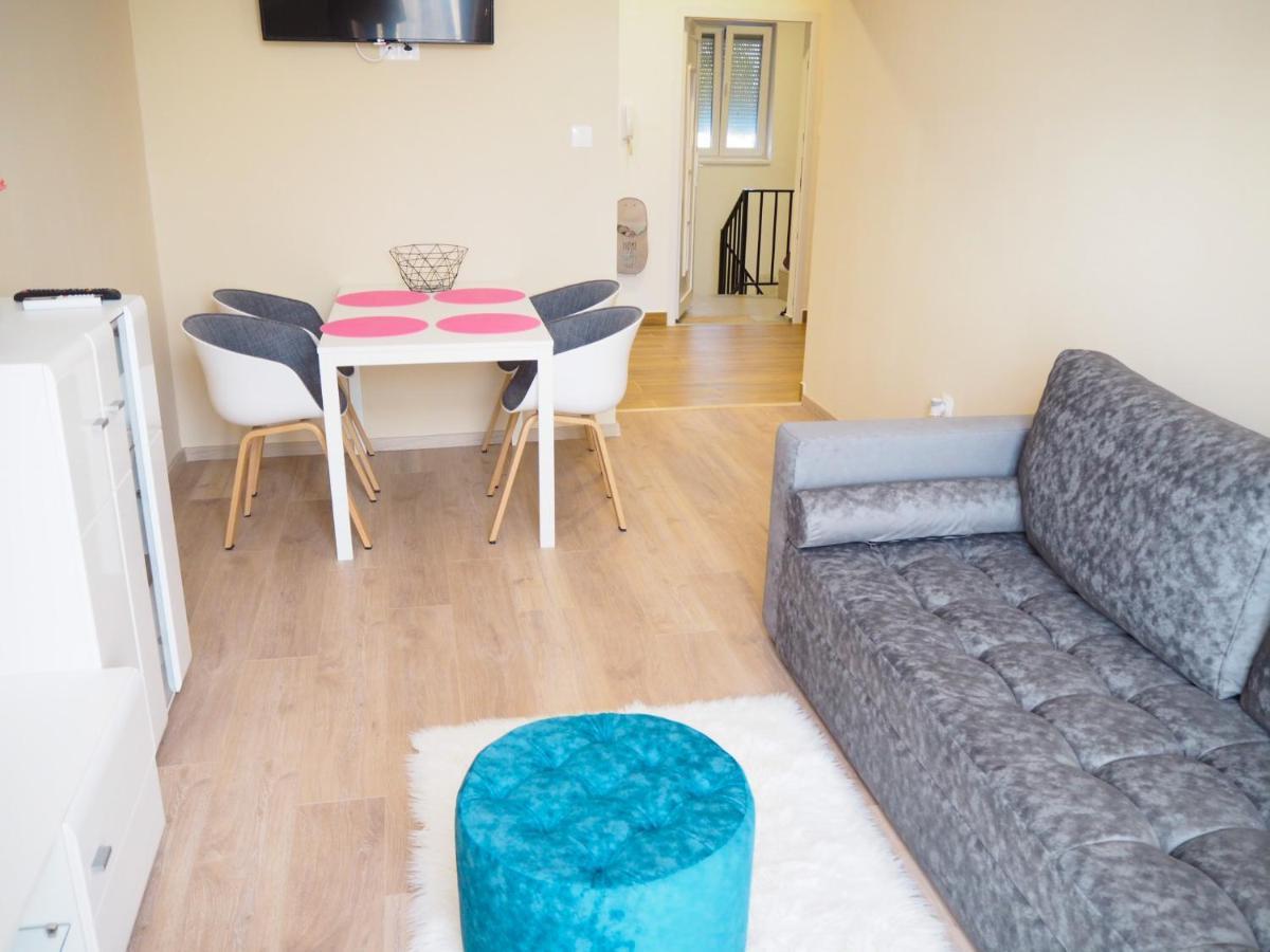Holiday Apartmanhaz Harkan Exterior foto